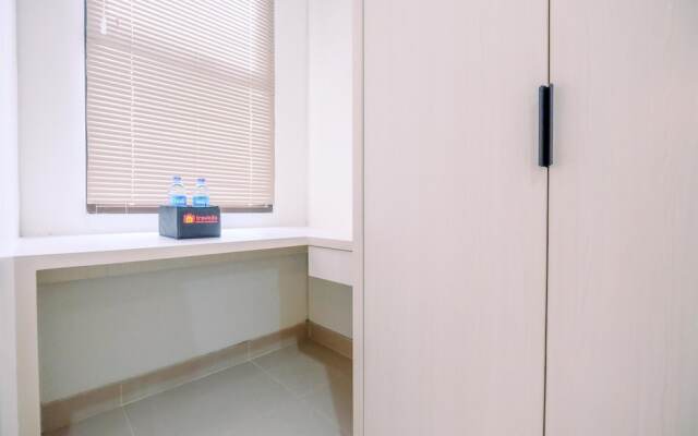 Comfy And Elegant Studio Transpark Cibubur Apartment