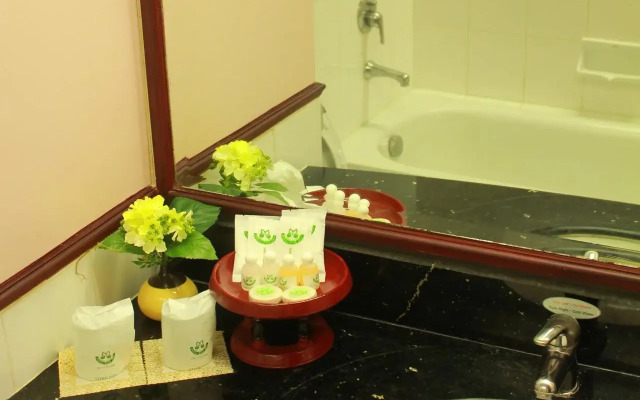 Mayflower Grande Hotel Phitsanulok