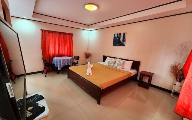 Dinah's Tourist Inn Puerto Princesa