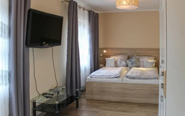 Beautiful Apartment in Lembruch With Wifi