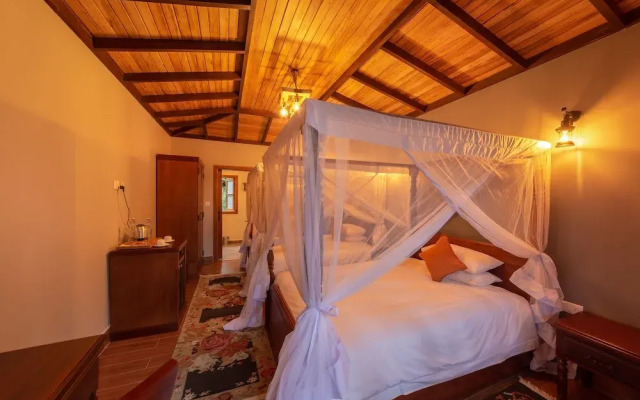 Chimpundu Lodge