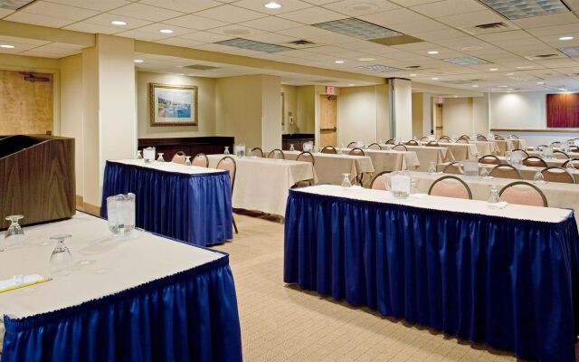 Holiday Inn Portland-By the Bay by IHG