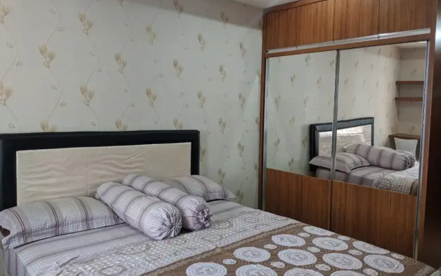 Pinewood Apartment by Vial