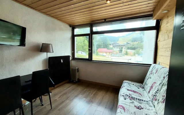 Au Pied des Pistes le 8bis