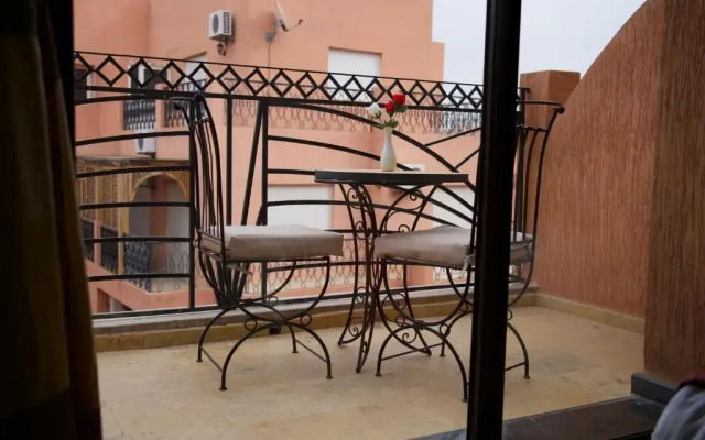 Hôtel Les Trois Palmiers