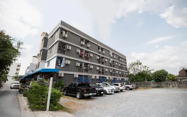 Ze Residence Ram Intra by OYO Rooms