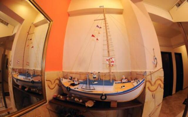 Nefeli Rooms