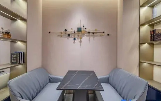 Starway Hotel (Shijiazhuang Zhonghua Beidajie Xinbai Square)