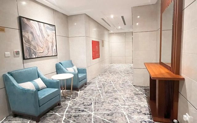 Level Nine Hotel