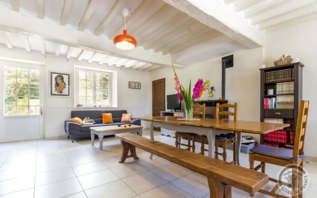 Chambres D'Hotes Les Hirondelles Bleues