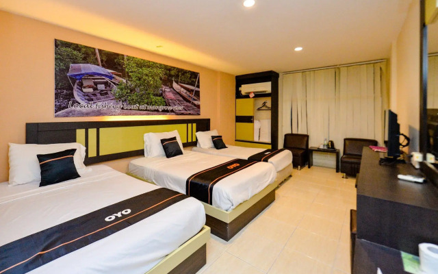 OYO 2487 Sampurna Jaya Hotel