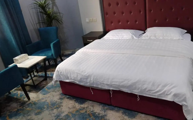 Desert Rose Hotel