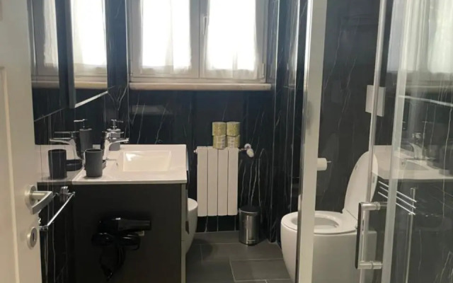 San Pietro & Trastevere Home