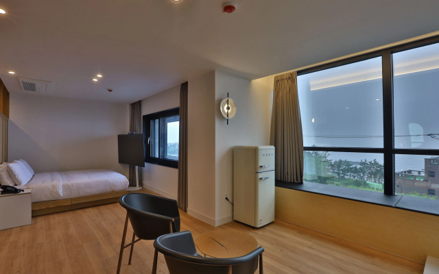 Hotel 701