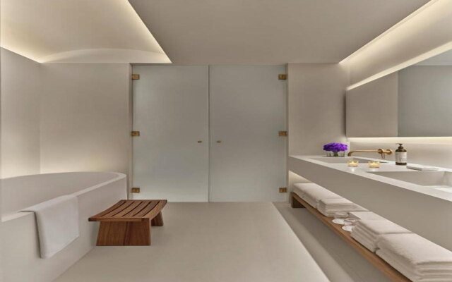 The Singapore EDITION