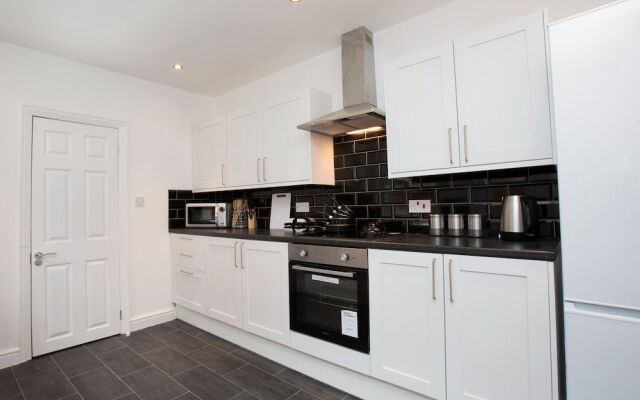 Crewe Rooms Ruskin Road