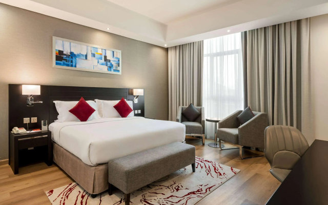 Отель Ramada by Wyndham Dubai Barsha Heights