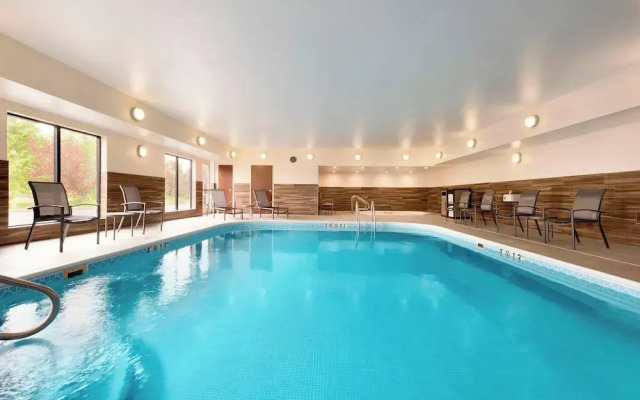Fairfield Inn By Marriott Manchester