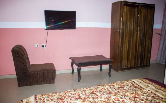 Moye Hotel