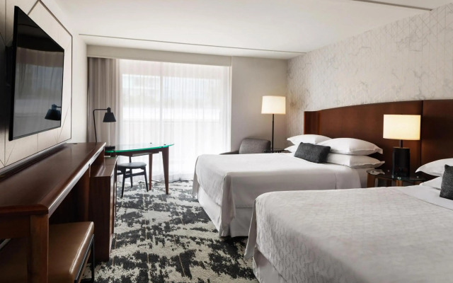 Sheraton Vancouver Airport Hotel