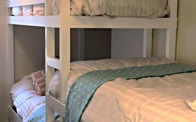 CellB - Hostel