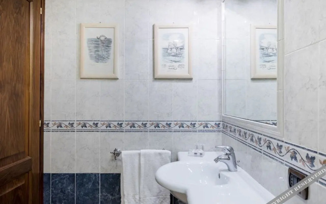 Crosti Apartments Hotel