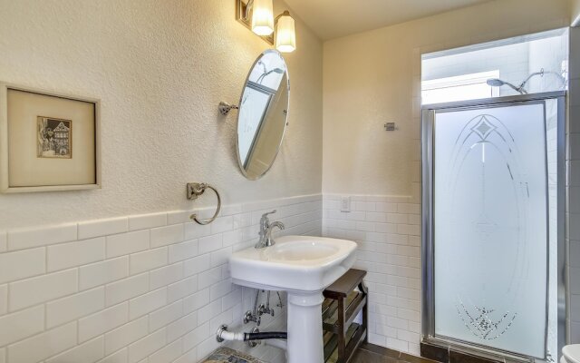 Aqua Vista 5 Bedroom Home