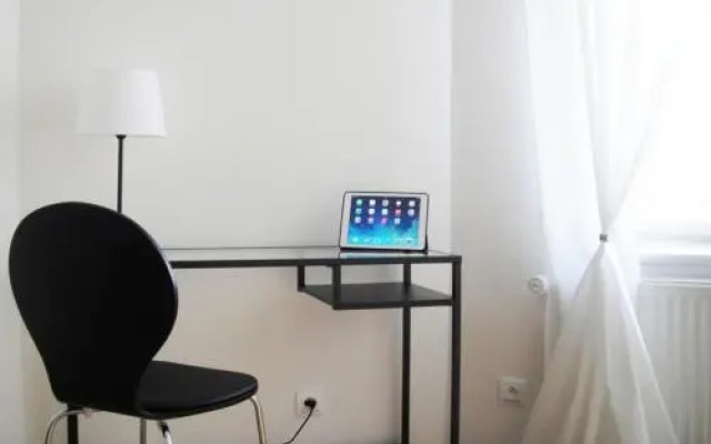 Modern Apartment Riegrovy sady