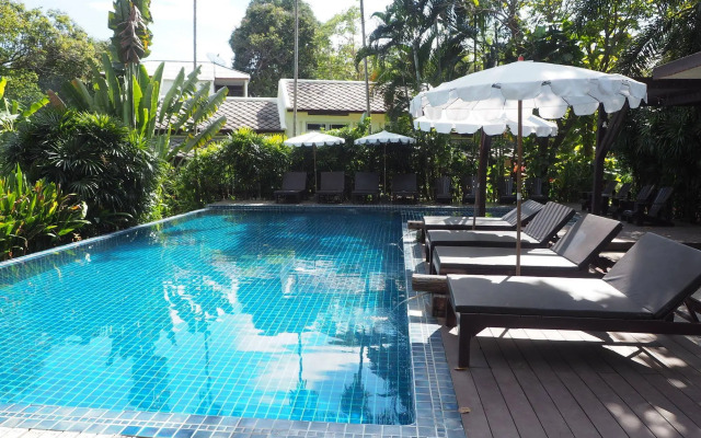 Lima Bella Resort