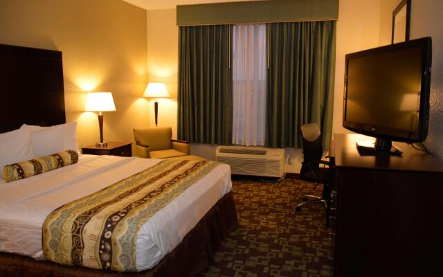 Best Western Plus Hobby Airport Inn & Suites