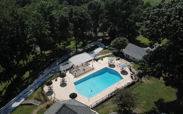 The Manor at Courtland Farm