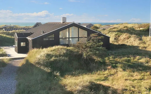 5 Star Holiday Home in Lokken