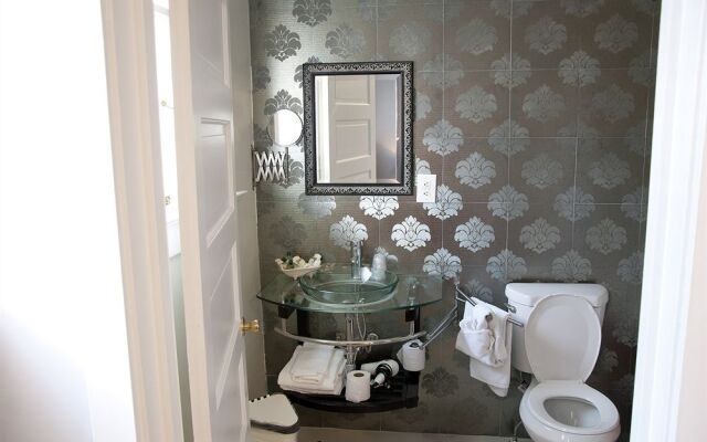 The Mansion House Inn