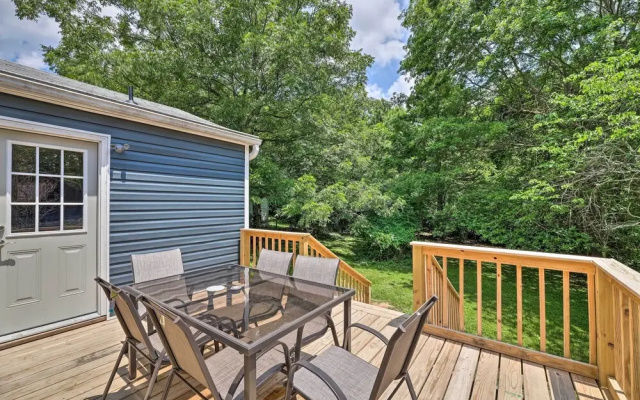 Updated Fayetteville Home < 2 Miles to Uark!