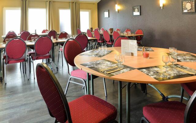 ibis Macon Sud Crêches