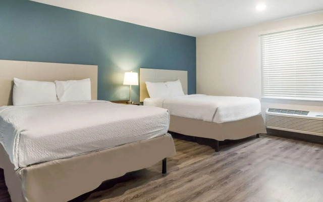 WoodSpring Suites Lake Jackson