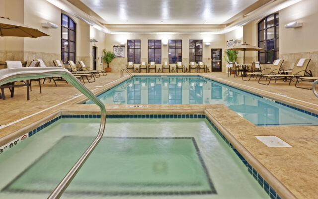 Staybridge Suites Indianapolis-Carmel