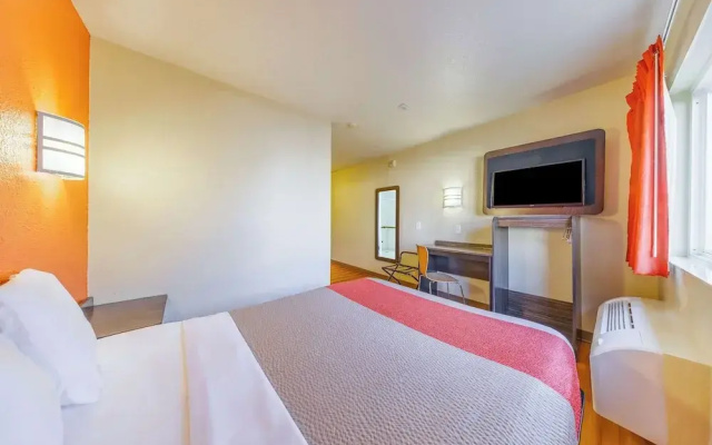 Studio 6 Seattle, WA – Sea-Tac Airport South
