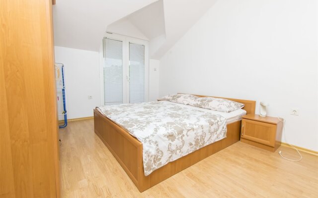 Apartments Ljubica