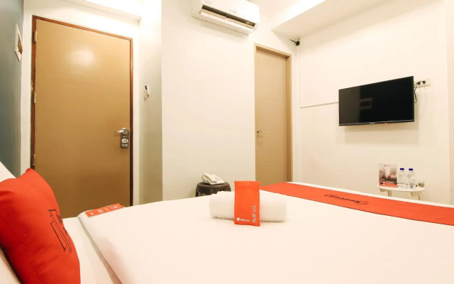 RedDoorz Plus @ San Marcelino Malate