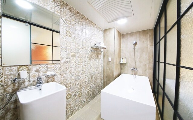 Suwon Hotel Flex