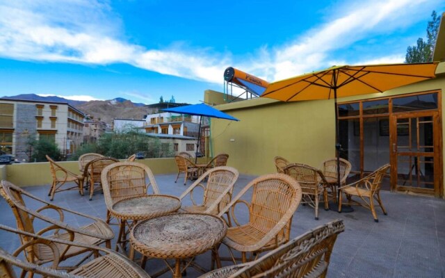 TIH Hotel Sky Desert