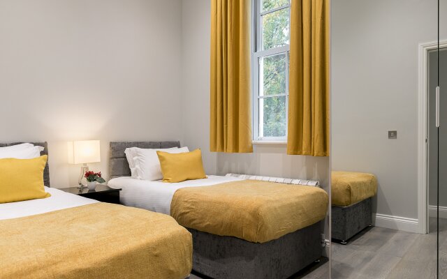 3-bedrooms brand new apartment Maida Vale full AC