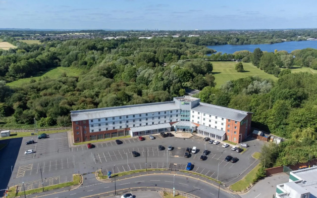 Holiday Inn Express Leigh - Sports Village by IHG