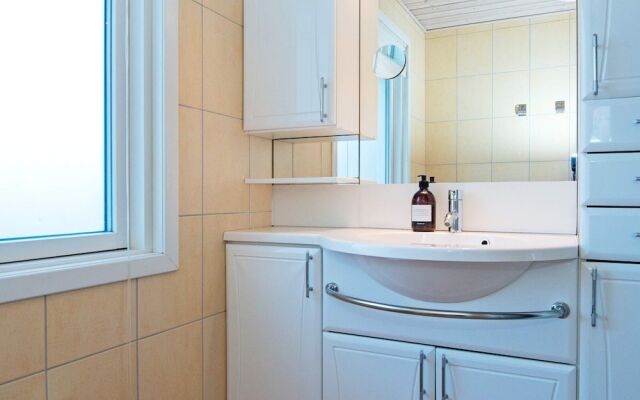 6 Person Holiday Home in Ansager