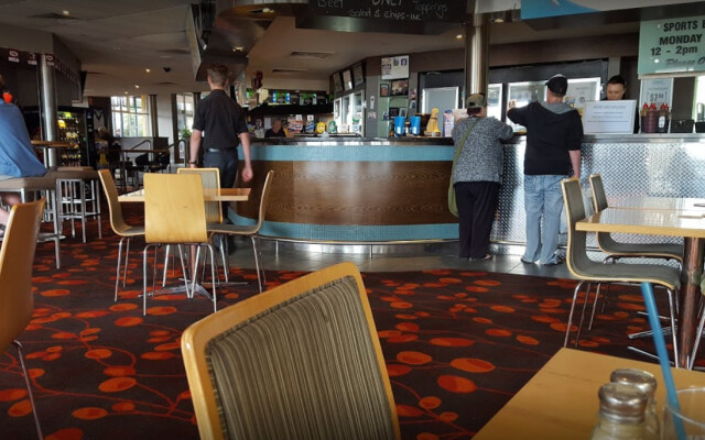 Christies Beach Hotel