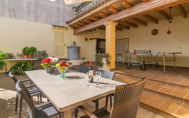 Unio 36 in Ariany With 4 Bedrooms and 2 Bathrooms