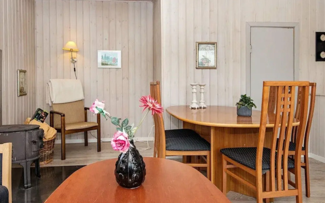 4 Person Holiday Home in Ronde