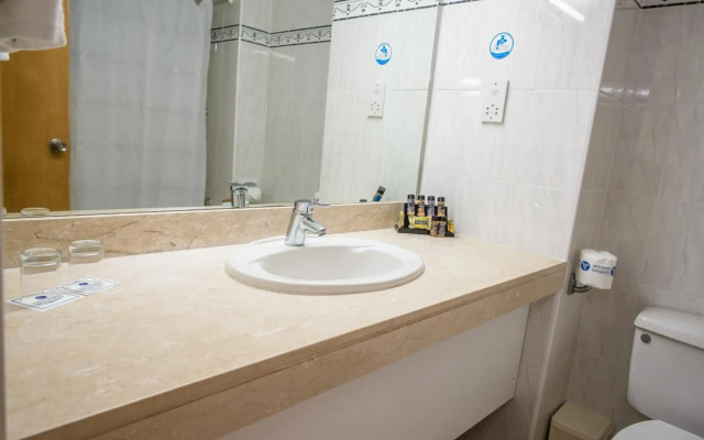 Cynthiana Beach Hotel