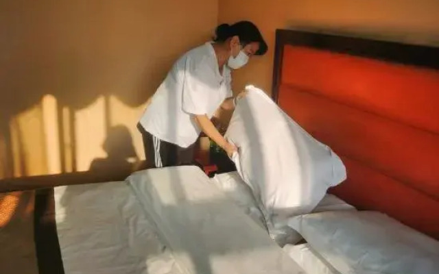 Liza Hotel
